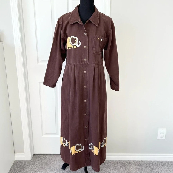 Vintage Brown Elephant Embossed Pattern Button Down Pleated Dress Made in Canada - Picture 1 of 16